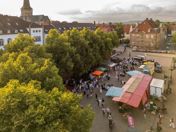 Abendmarkt vor dem Dom