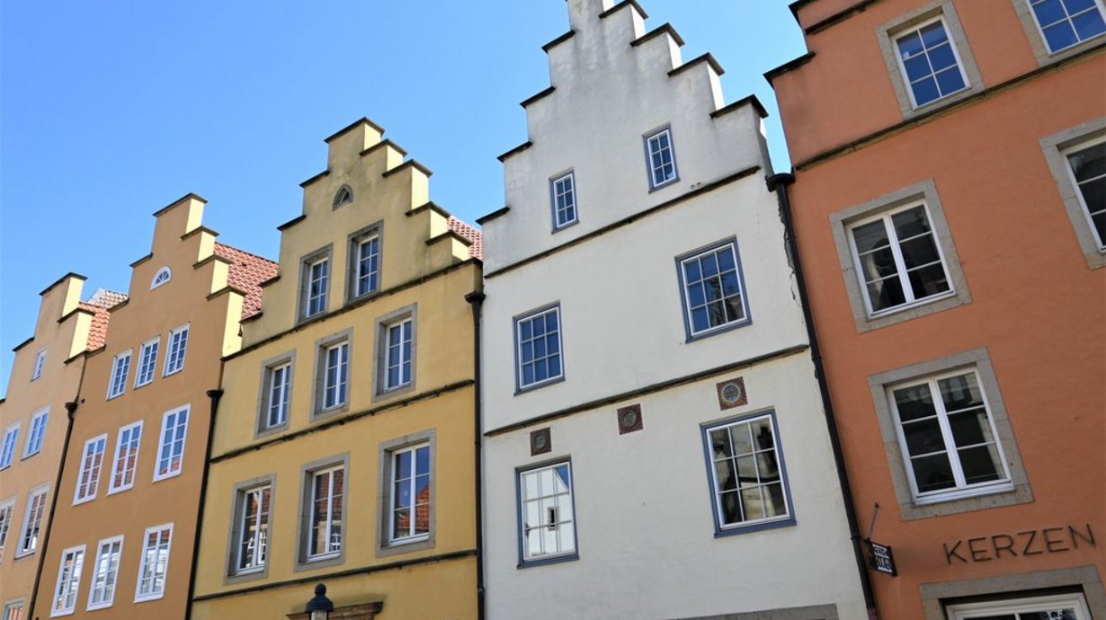 Giebelhaeuser am Markt